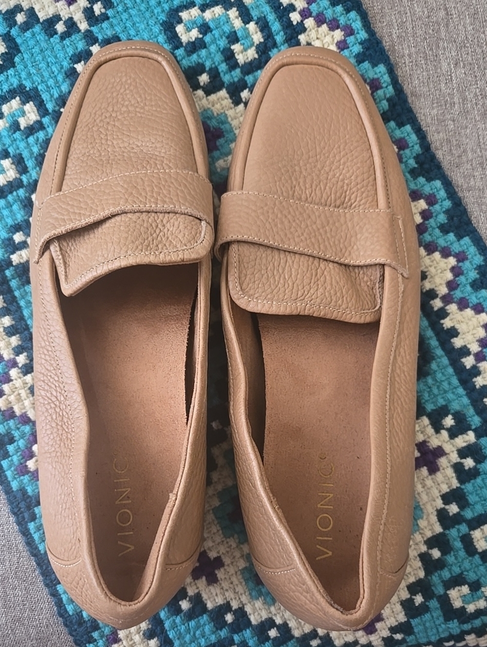 Vionic Tan Pebble Leather Penny Loafers